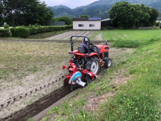 馬場ファーム　脇山米　水田準備　畦塗り